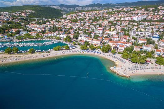 Apartmani Totic Crikvenica Exterior foto