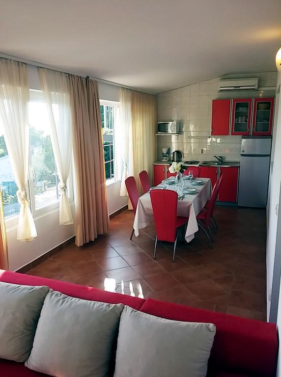 Apartmani Totic Crikvenica Exterior foto